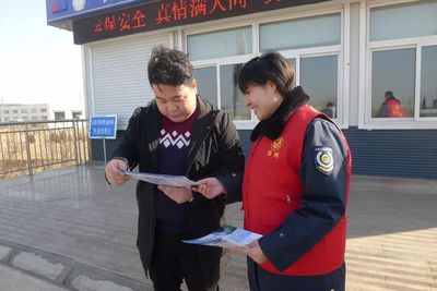 滨州站开展“情满旅途”学雷锋志愿服务活动 数据处理服务助力暖心出行